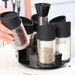 Set 6 recipiente pentru condimente cu suport rotativ